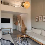 Ikies Apollon Boutique Apartahotel 3*